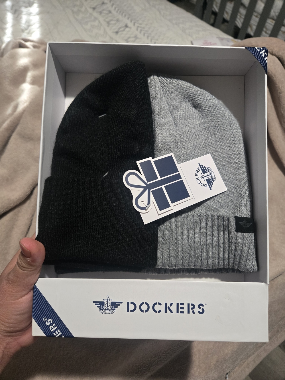 Dockers Men’s Two-Pack Black and Gray Beanie Hat Set